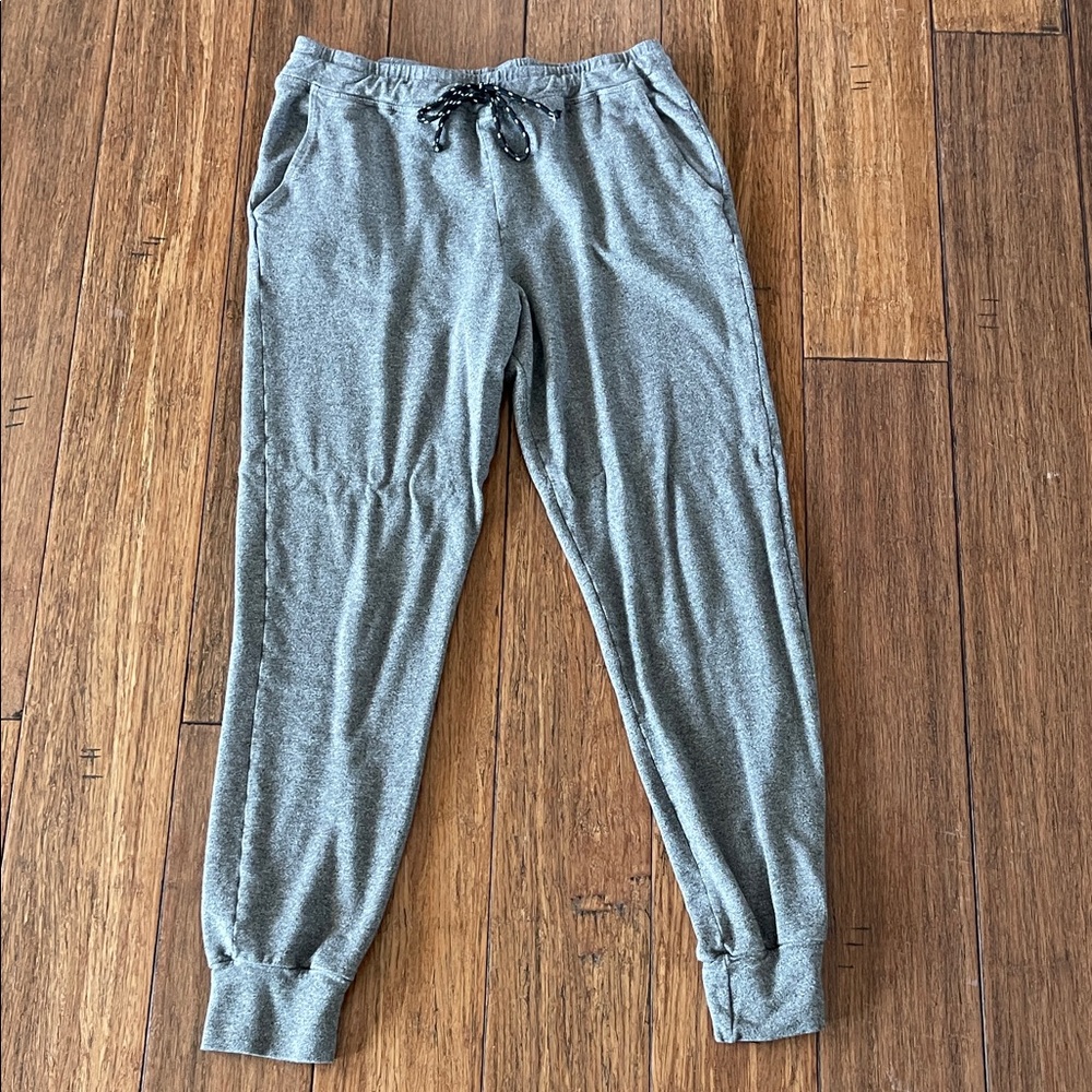 Gray women’s sundry Jogger Pants